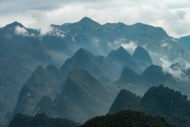 山丘