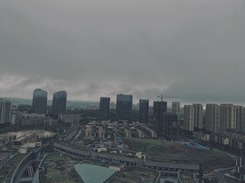 阴天的城市