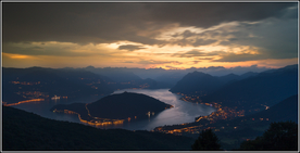 群山河流天空云彩风景