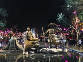 西安大雁塔南广场雕塑