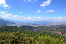 大山  洱海全景