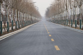 柏油路