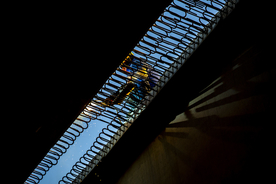 正在工作的电焊工