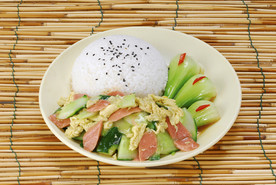 青瓜火腿肠炒蛋饭