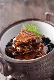 石烹香草牛仔骨