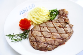 美味的西餐牛排