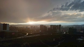 雨后阳光