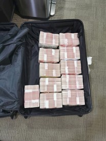 现金