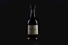 酒瓶子