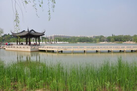 北京绿洲水乡度假村景观栈桥