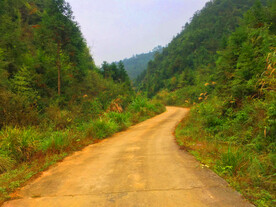山路弯路自然景观山与路