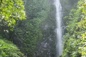 瀑布美景