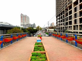热闹的城市街道
