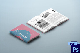 翻开的杂志书本内页