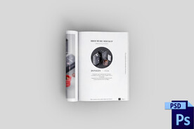 翻开的杂志书本内页