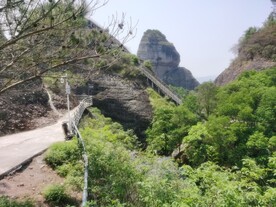 霍山