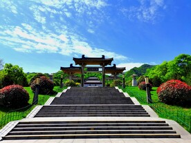 深山藏古寺