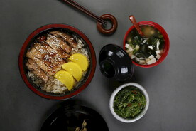 鸡排定食 