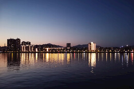 城市江景