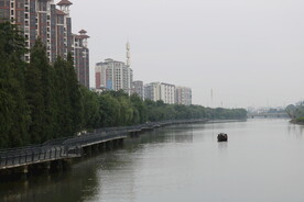 一瞰河岸高档商品房外景