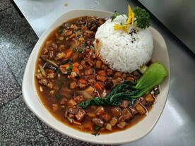 卤肉盖饭