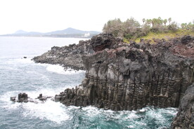 韩国济州岛柱状节理带