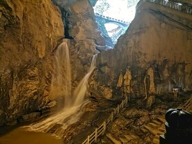 昆明九乡风景区