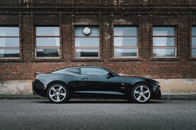 车