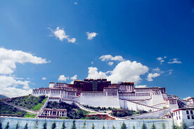布达拉宫