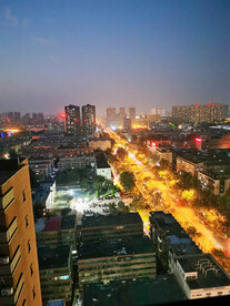 城市夜景车流