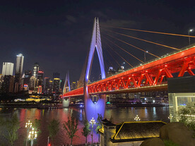 重庆千厮门大桥