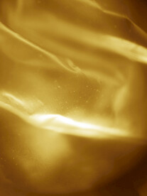 金色丝绸