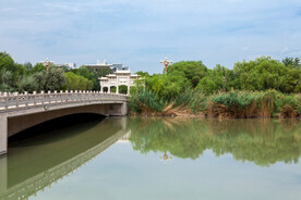 阅海湾水上公园 公园湖景