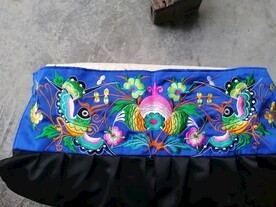 苗族织锦