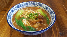 红烧排骨面