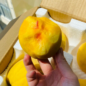 香甜诱人的黄桃