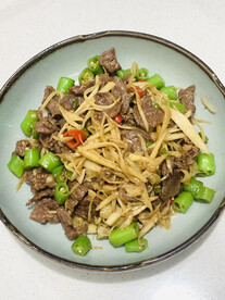 仔姜肉丝