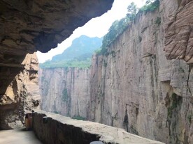 挂壁公路一角