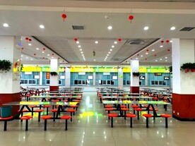 学校食堂