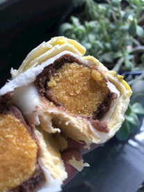 美味的蛋黄酥
