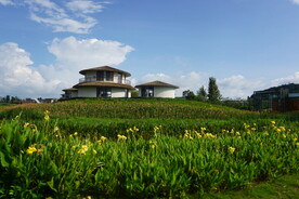 贵州安顺山里江南旅游休闲风光