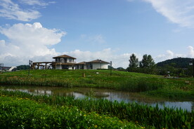 贵州安顺山里江南旅游休闲景观