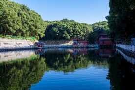 岳阳金鹗山公园金鹗山孔子公园