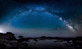 银河夜空摄影图