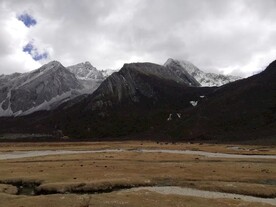 亚丁风景