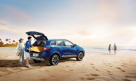 新科雷嘉东风雷诺汽车海报 