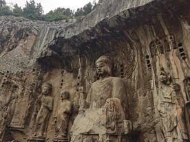 龙门石窟卢舍那大佛