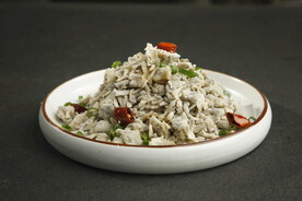 槐花麦饭