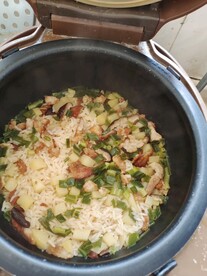 香菇肉米饭