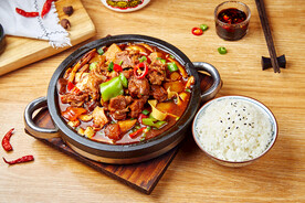 排骨石锅饭